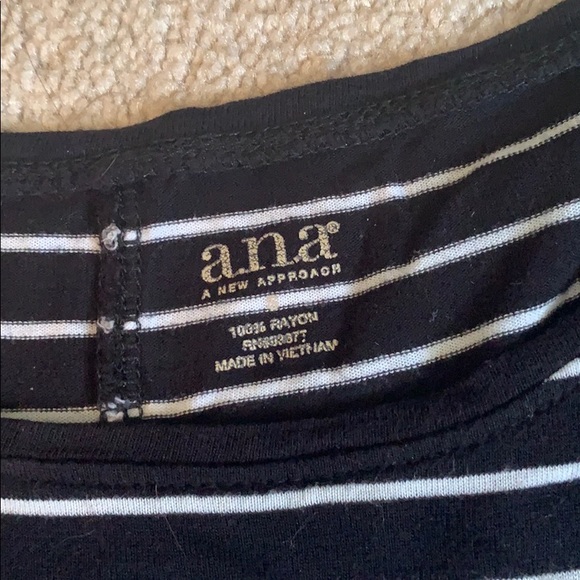 Navy & white striped T-shirt - size small - Picture 2 of 2